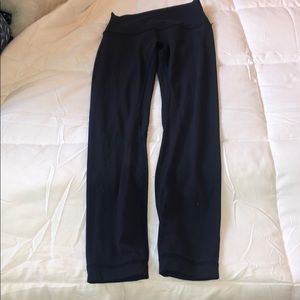 align 25’ leggings from lululemon- Navy